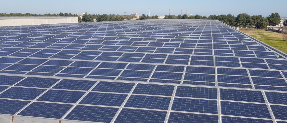 qesco impianti fotovoltaici energia pannelli solari ettari